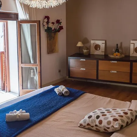 Gasthof Loredana'S Room - Suite Wit Balcony Ortigia Wifi *