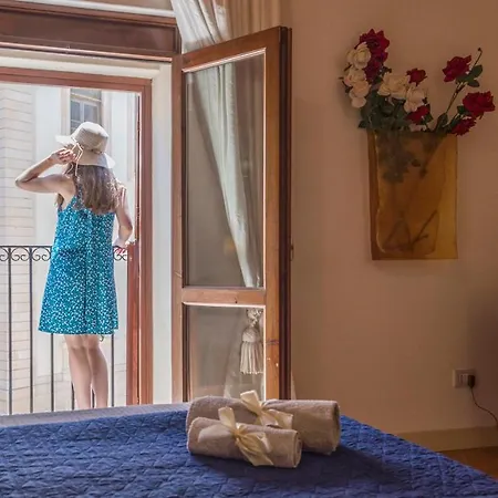 Loredana'S Room - Suite Wit Balcony Ortigia Wifi * Syracuse