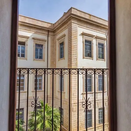 Loredana'S Room - Suite Wit Balcony Ortigia Wifi Guest house *